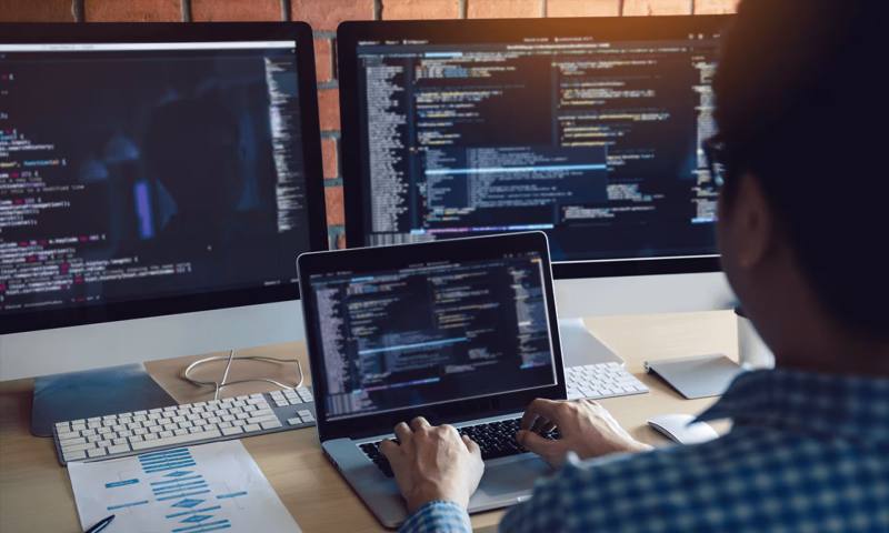 数据科学选型：R与Python如何赋能华阴市网站建设？
